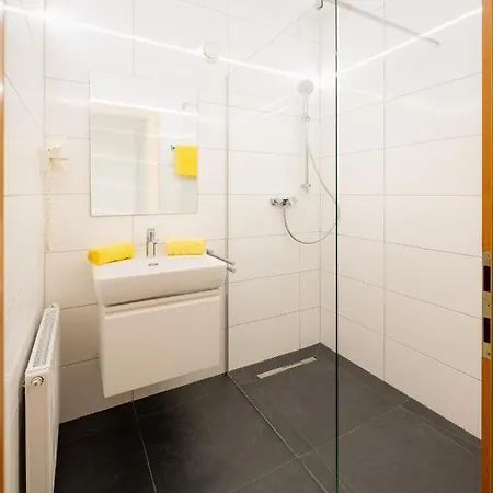 Stefanie Appartamento *